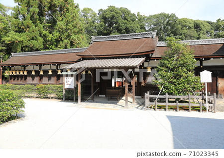 Shimogamo Shrine 71023345