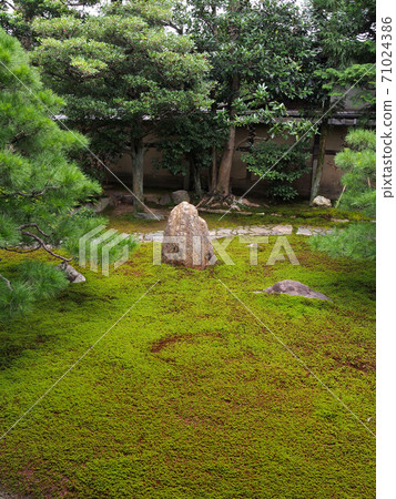 Kenninji Temple Tower Ryosokuin Garden Kenninji Temple Tower Ryosokuin Garden 71024386