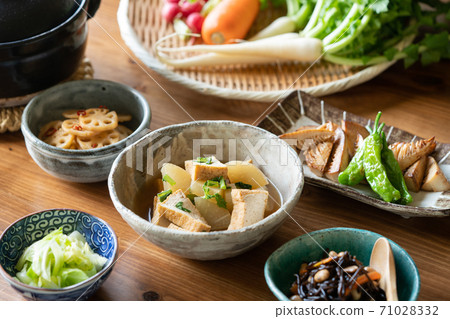 Japanese vegan vegetarian dining table Japanese vegan vegetarian dining table 71028332