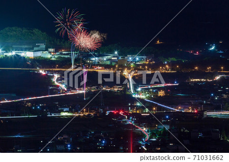 Night view and fireworks of Mitoyo city 71031662