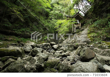 Amano Iwato Shrine 71033604