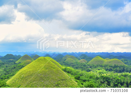 菲律賓巧克力山 71035108