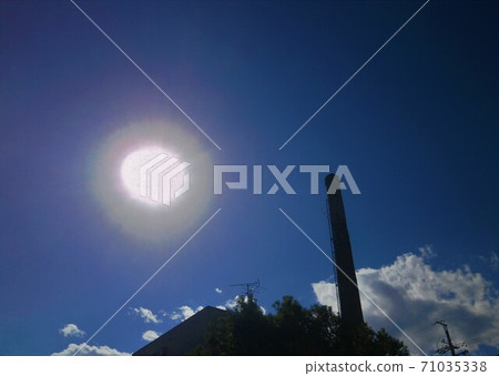 Sun and chimney Sun and chimney 71035338