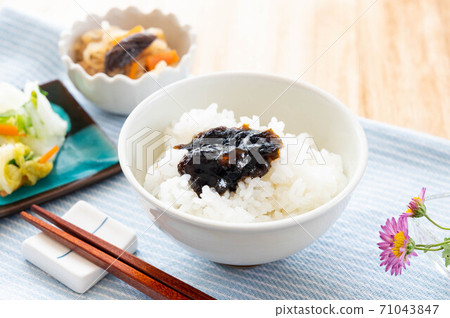 煮海藻飯 71043847