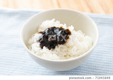 Nori Tsukudani and rice Nori Tsukudani and rice 71043849