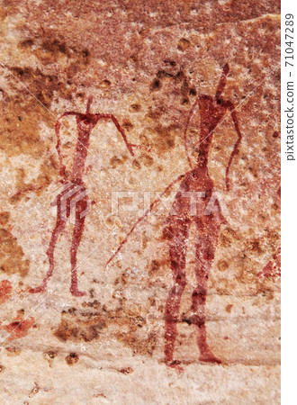 Rock paintings of Tassili N'Ajjer, Algeria Rock paintings of Tassili N'Ajjer, Algeria 71047289