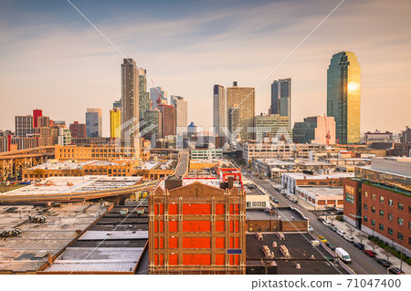 Long Island City, New York, USA Cityscape Long Island City, New York, USA Cityscape 71047400