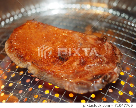 Tajima beef (beef tongue) 71047769