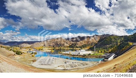 Lake Benmore hydroelectric dam 71049688