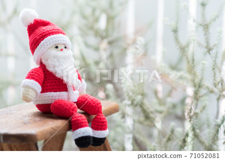 Santa Claus amigurumi to sit on 71052081