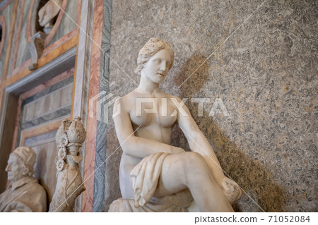 Baroque marble sculptural group by Italian artist in Galleria Borghese Baroque marble sculptural group by Italian artist in Galleria Borghese 71052084