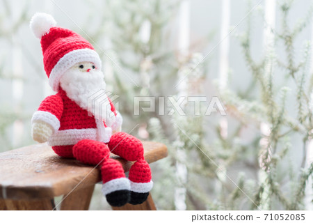 Santa Claus amigurumi to sit on 71052085