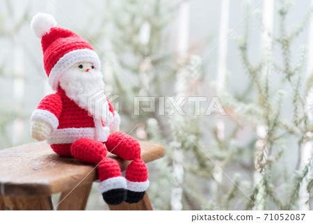 Santa Claus amigurumi to sit on 71052087