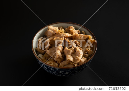 碗豬肉 碗豬肉 71052302