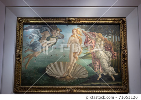 Closeup picture of Nascita di Venere (The Birth of Venus) by Sandro Botticelli Closeup picture of Nascita di Venere (The Birth of Venus) by Sandro Botticelli 71053120