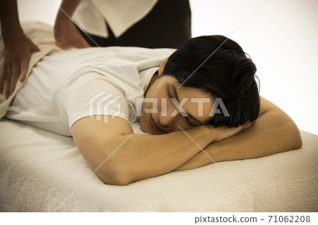 Massage  71062208