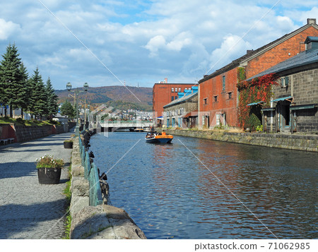 Otaru Canal Warehouse District and Canal Cruise Otaru Canal Warehouse District and Canal Cruise 71062985