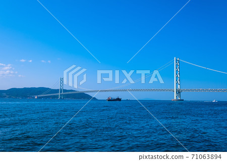 Akashi Kaikyo Bridge and Awaji Island Akashi Kaikyo Bridge and Awaji Island 71063894