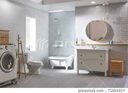 Bathroom, washbasin, shower, shower booth 71063917