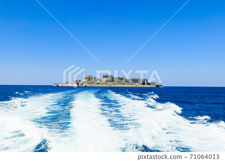 World heritage Gunkanjima panoramic view 71064013
