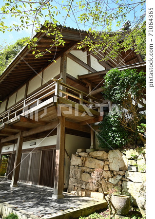 Hogonji Temple, Chikubu Island Hogonji Temple, Chikubu Island 71064365