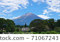 Mount Fuji on a clear day 71067243