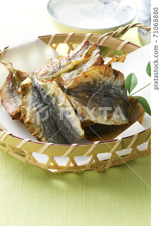 Grilled horse mackerel 26 71068880
