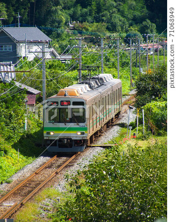 Chichibu Railway 7500 series Chichibu Railway 7500 series 71068949