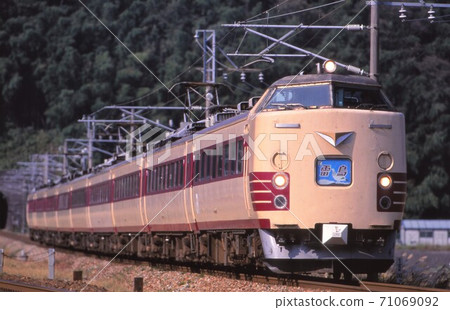 JR West 485 series limited express Thunderbird 71069092