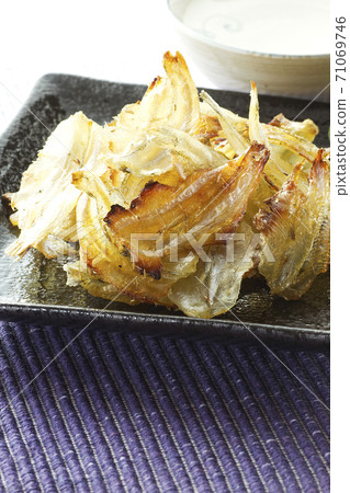 Grilled sardines 24 Grilled sardines 24 71069746