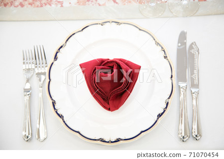 卡拉特里 71070454