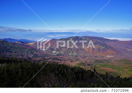 Mt. Yakebitai from Mt. Iwasuge Mt. Yakebitai from Mt. Iwasuge 71072996