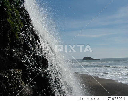 Waterfall and sea Waterfall and sea 71077924