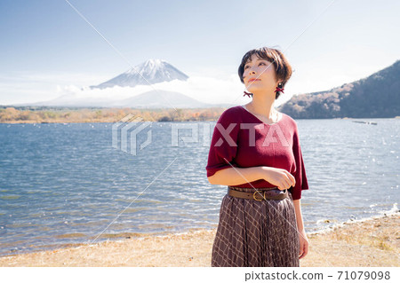 Beautiful Japanese women Beautiful Japanese women 71079098