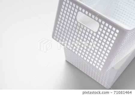 Storage case 71081464