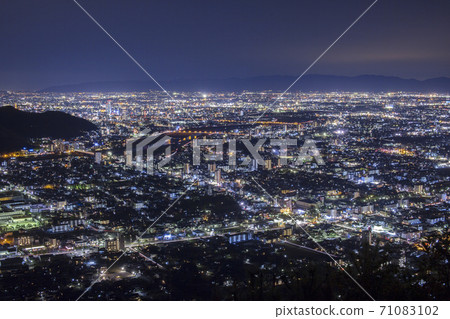 [Gifu Prefecture] Night view of Gifu city 71083102