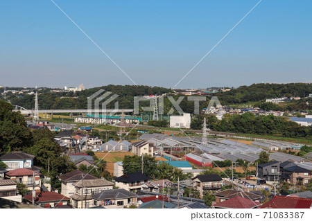 Cityscape of the Sakai River basin (Fujisawa City, Kanagawa Prefecture) Cityscape of the Sakai River basin (Fujisawa City, Kanagawa Prefecture) 71083387