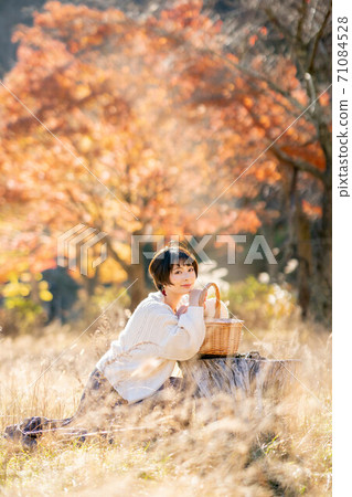 Beautiful Japanese women 71084528