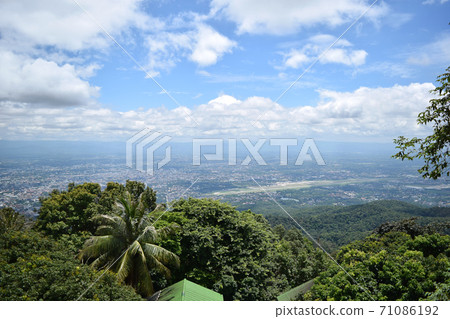 View from Wat Platat Doi Suthep 71086192