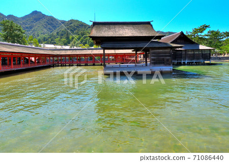 Noh stage, Itsukushima Shrine Noh stage, Itsukushima Shrine 71086440