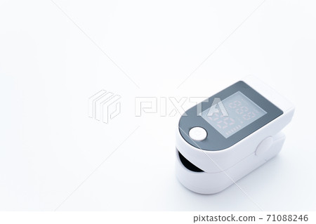 Blood oxygen concentration, pulse oximeter, pneumonia prevention 71088246
