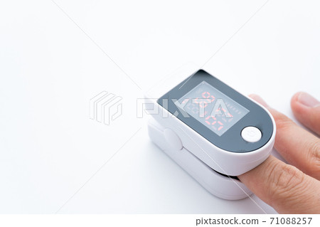 血氧濃度，脈搏血氧儀，預防肺炎 71088257