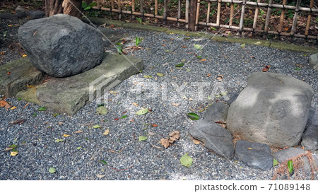 面對面石02（清水町八H神社內） 71089148