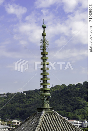 天寧寺三重寶塔和廣島縣大道市大道的街道 71089908
