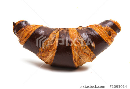 chocolate croissant isolated 71095014