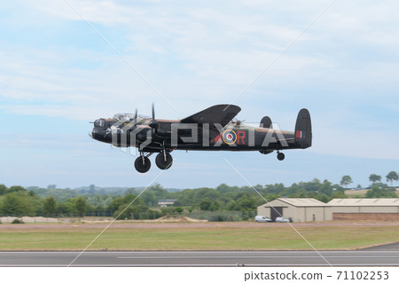 Royal Air Force Lancaster B Mk.I Takeoff Royal Air Force Lancaster B Mk.I Takeoff 71102253