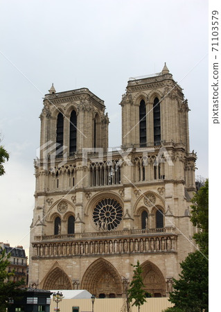 Notre Dame Cathedral Notre Dame Cathedral 71103579