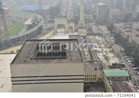 孟加拉國達卡市容，貝塔爾·穆卡羅姆（Baitul Mukarom）達卡最大的mossit，從建築物的屋頂鳥瞰 71104041