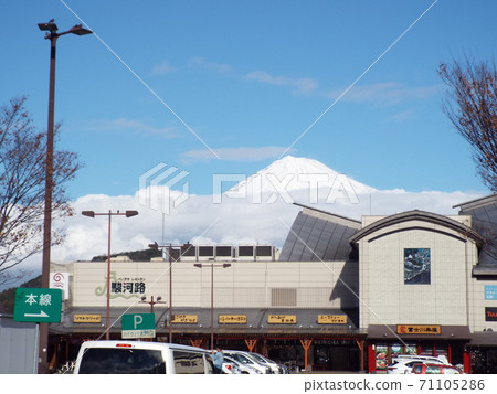 Mount Fuji Mount Fuji 71105286