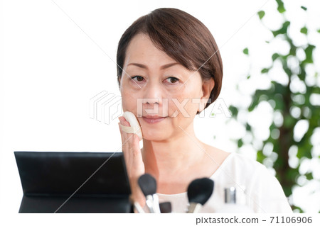 中美女形象 中美女形象 71106906